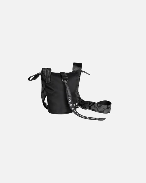 Essential Bucket Solid