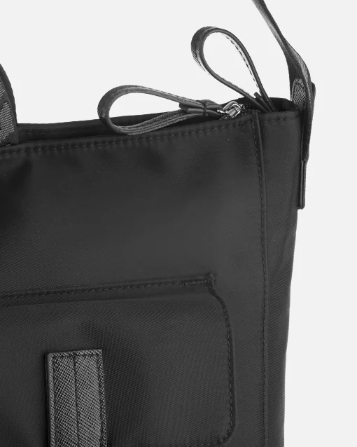 Everything Messenger Solid