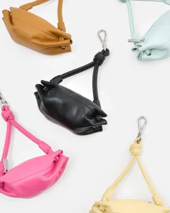 Karla Pocket