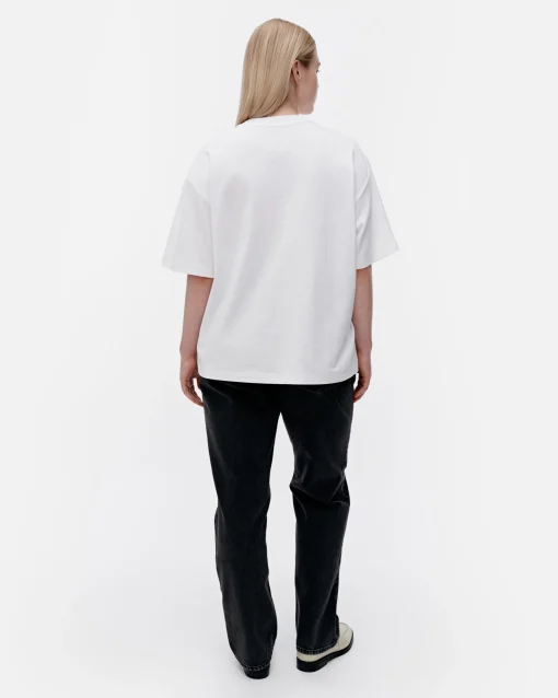 Veisto Logo Placement